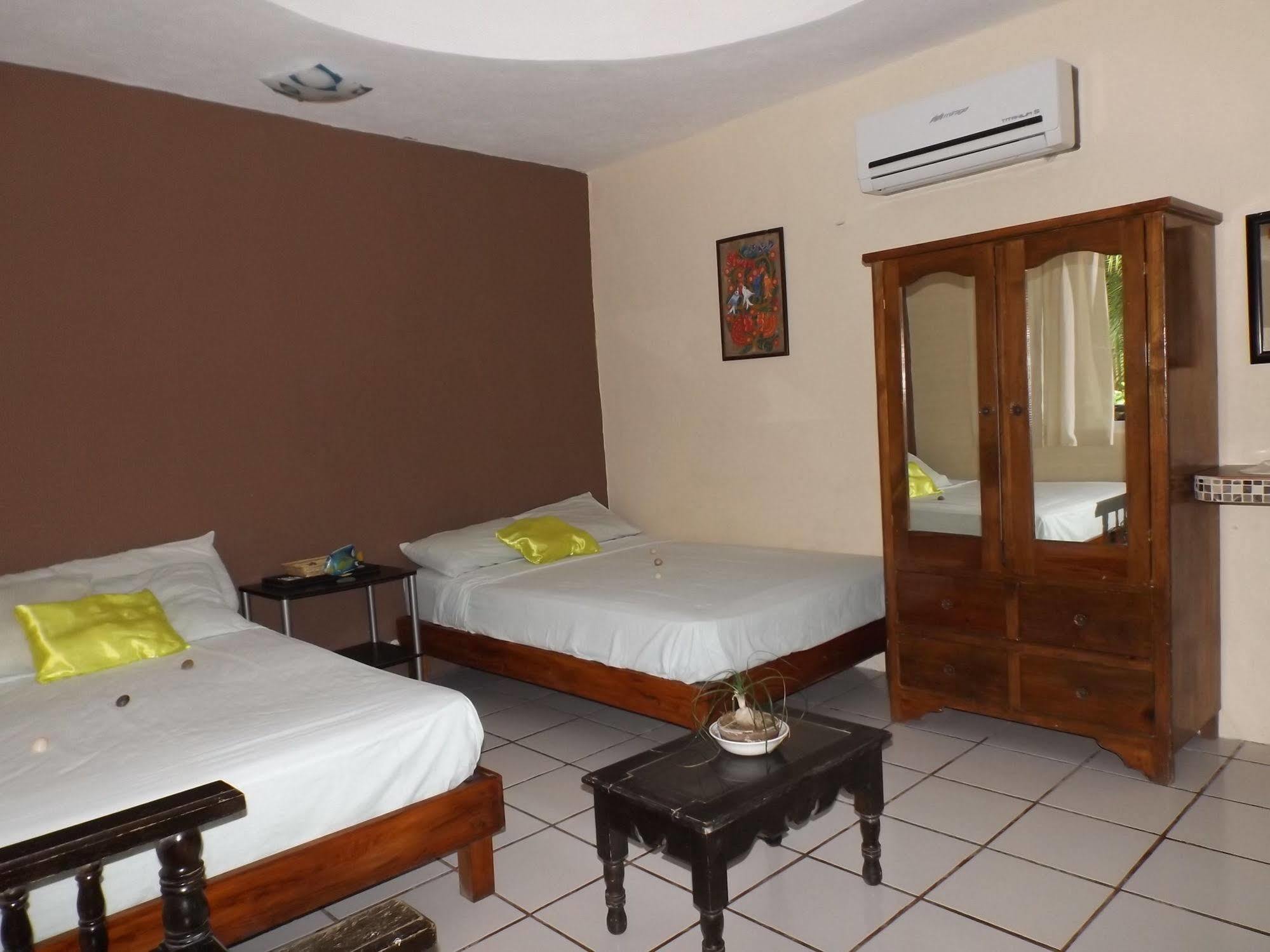 Nido Del Quetzal Hotel Bacalar Kültér fotó
