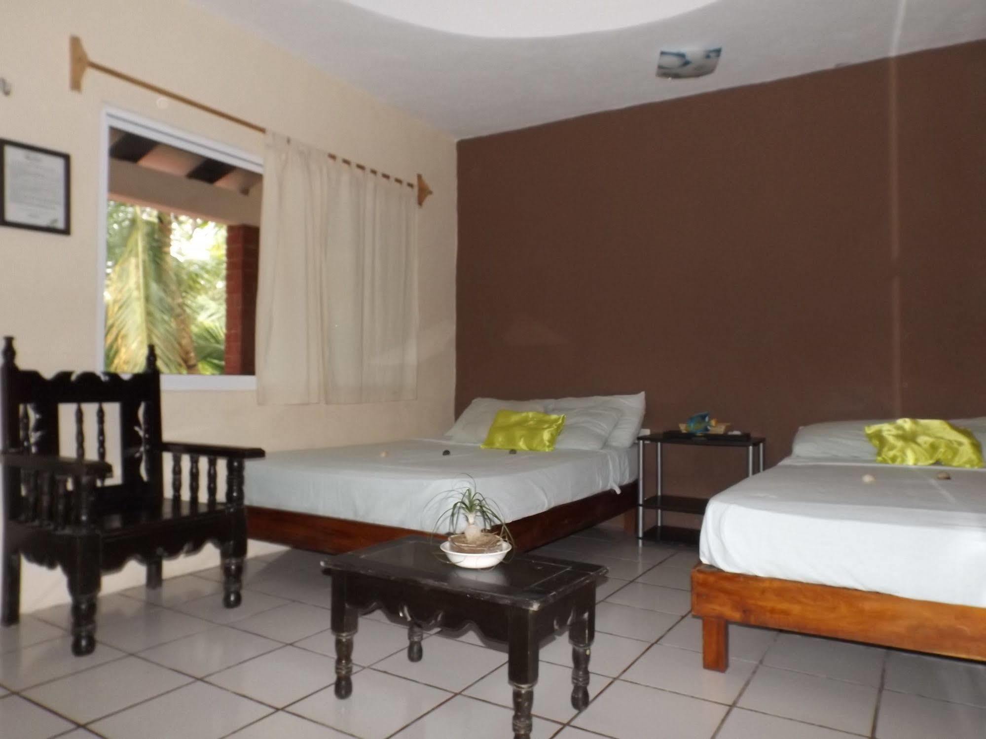 Nido Del Quetzal Hotel Bacalar Kültér fotó